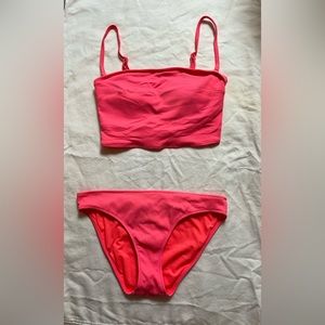 Aerie, Neon Pink Bikini Swimsuit. Size Small with removable straps